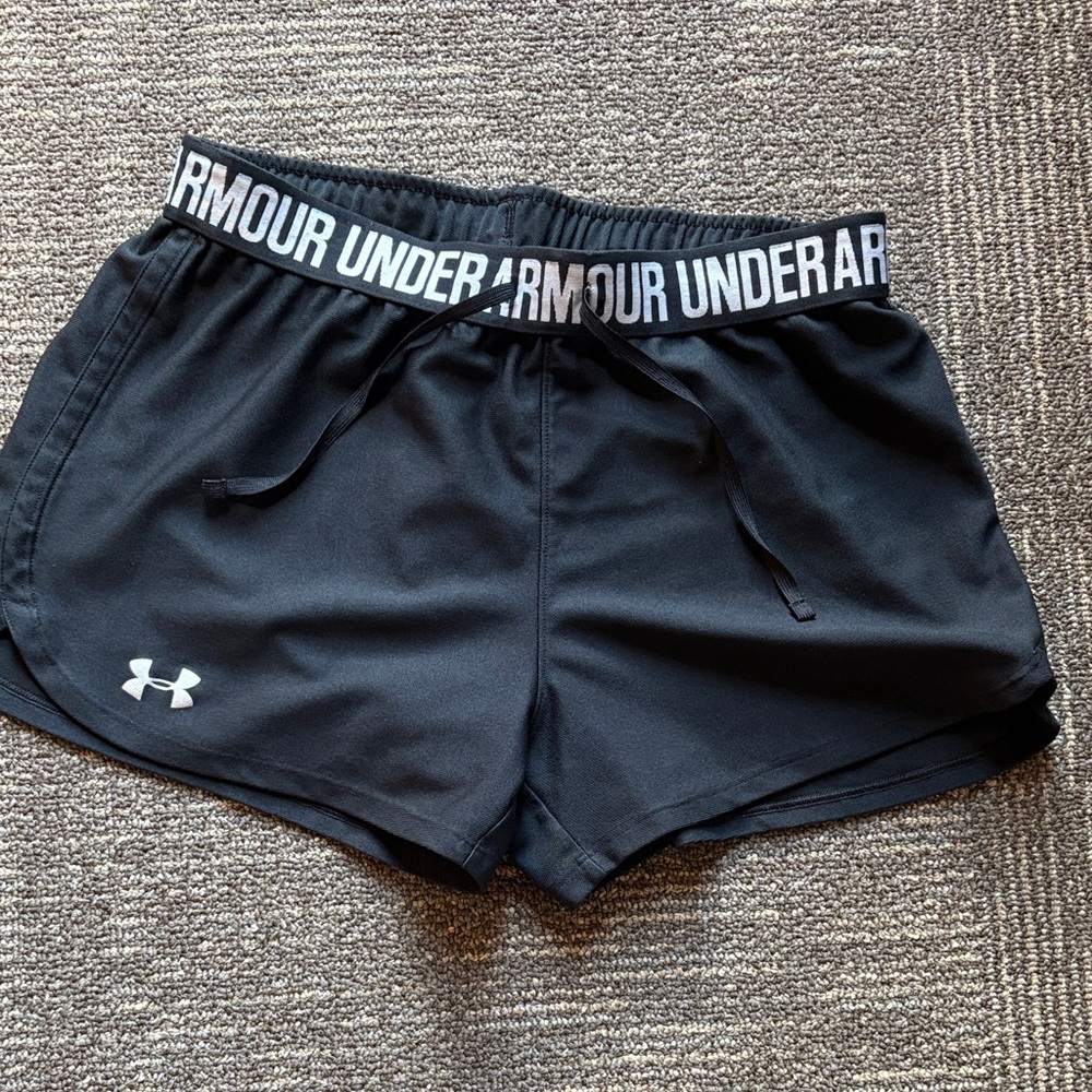 Under Armour Women's Black Athletic Shorts with Logo Waistband